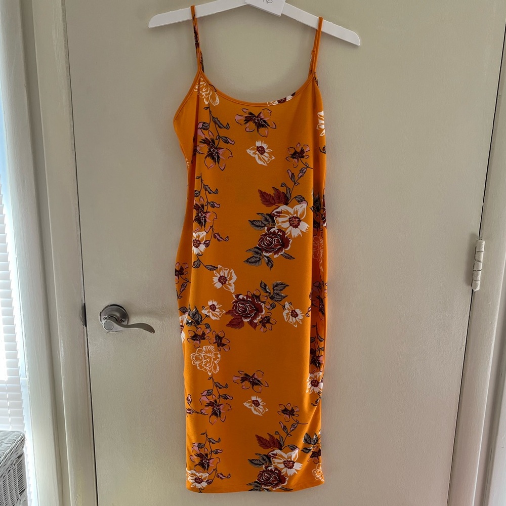 NWOT shein Floral summer body con dress